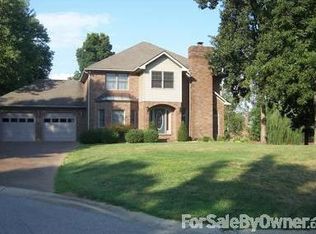 414 Summerland Ct, Evansville, IN