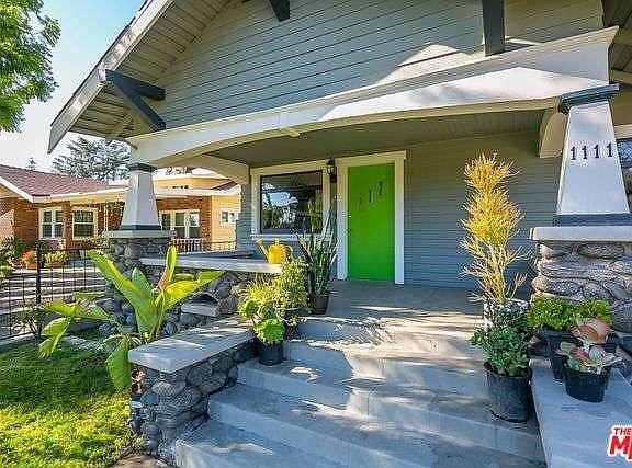 2nd image of 1111 Lincoln Ave
