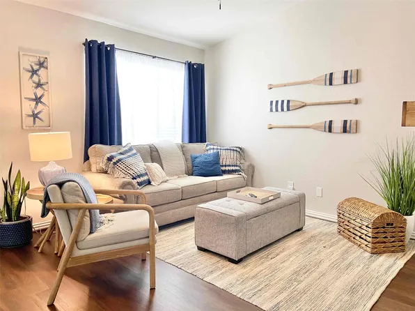 3506 Cove View Blvd APT 1104, Galveston, TX 77554