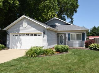 233 Illinois St, Dyer, IN 46311