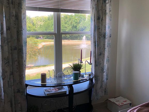 3rd image of 2217 Charter Grove Dr APT 3