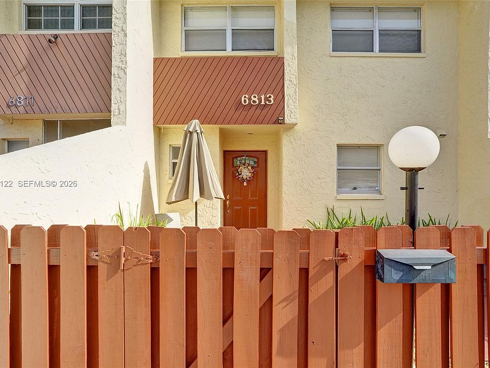 1st image of 6813 NW 29th Ave #1