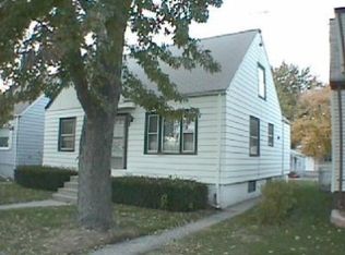 3015 E 165th St, Hammond, IN 46323