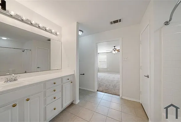 10449 Hideaway Trl — Photo 7