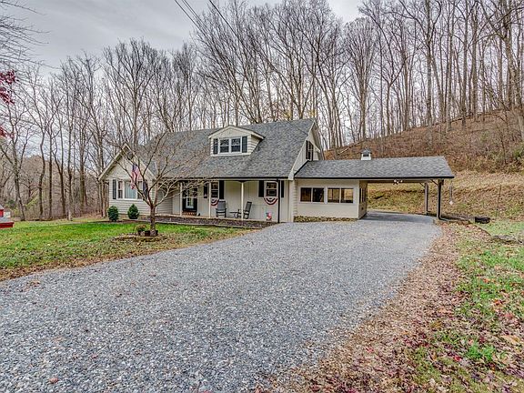 2nd image of 118 Breezewood Ln