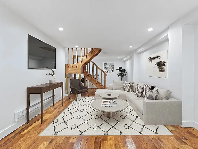 415 Bergen St #1 — Photo 8