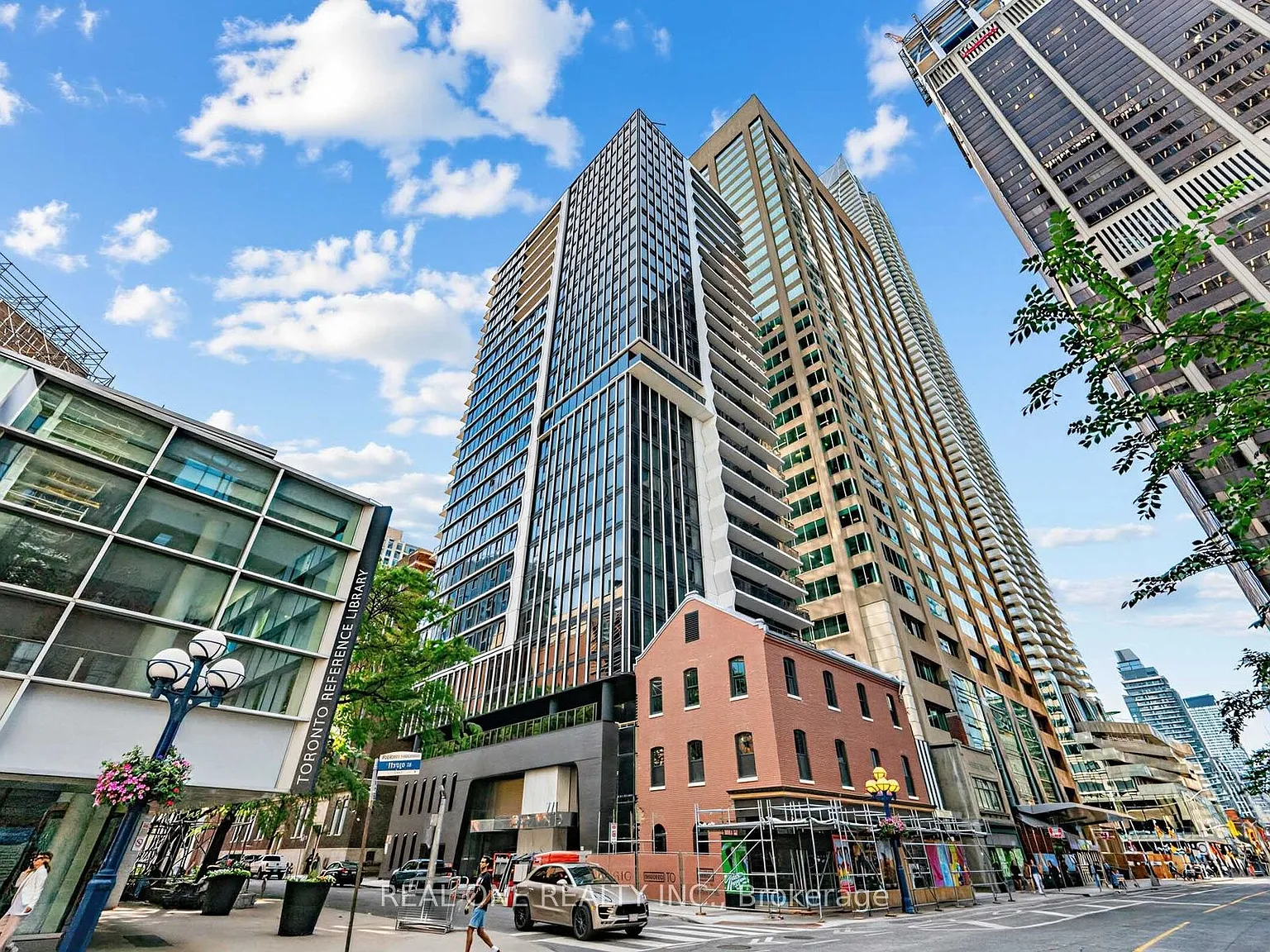 2 bed, $2,850 — Photo 1