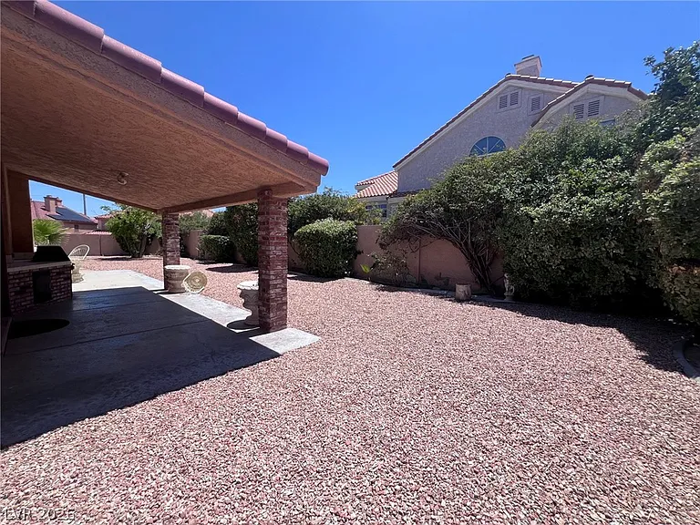 7617 Spruce Run Ct — Photo 62