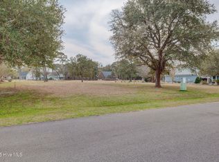 475 Genoes Point Rd SW, Supply, NC 28462