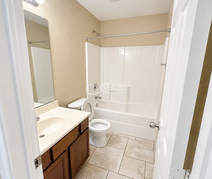 1307 Copper Creek Dr — Photo 10