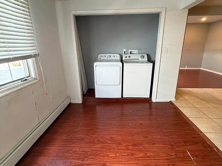 829-831 Albert St #831 — Photo 6