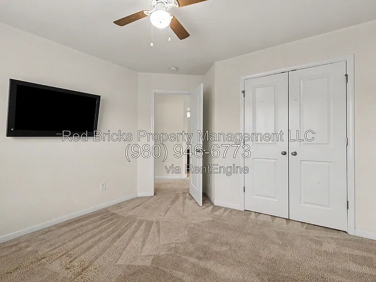 13431 Savannah Point Dr — Photo 22