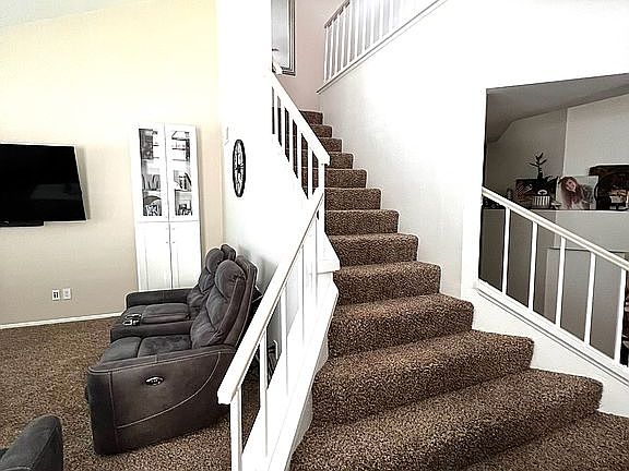 4th image of 3724 Strawberry Creek Way