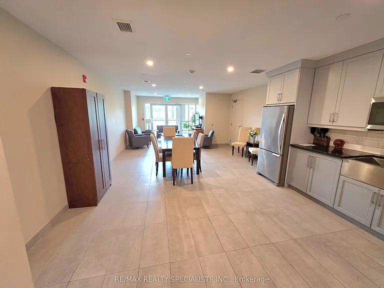 4040 Upper Middle Rd #401 — Photo 22