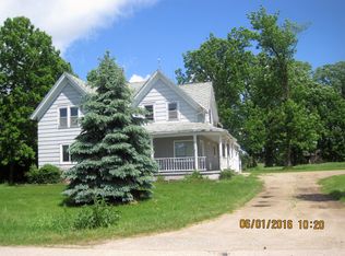 E6138 Fuhs Rd, Manawa, WI 54949