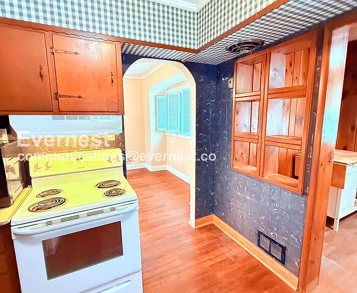 4315 Garden Park Dr — Photo 4