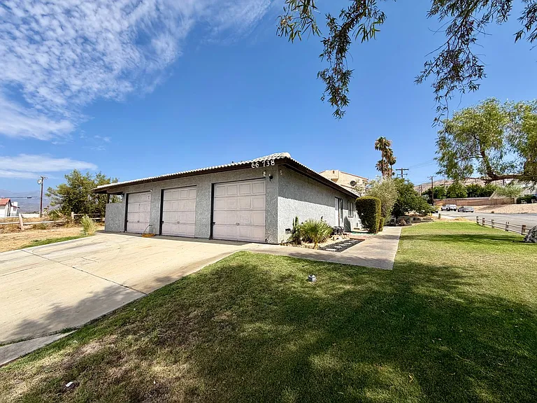 PS T 66738 — Photo 14