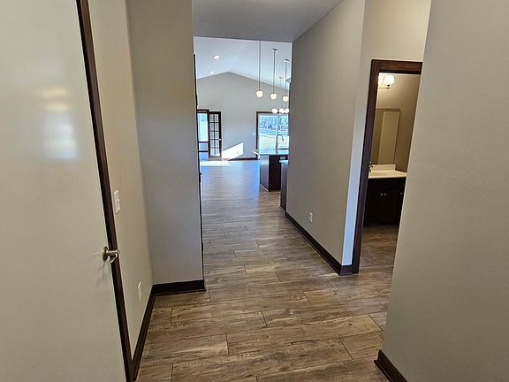 2nd image of 3106 Zuni Way NW