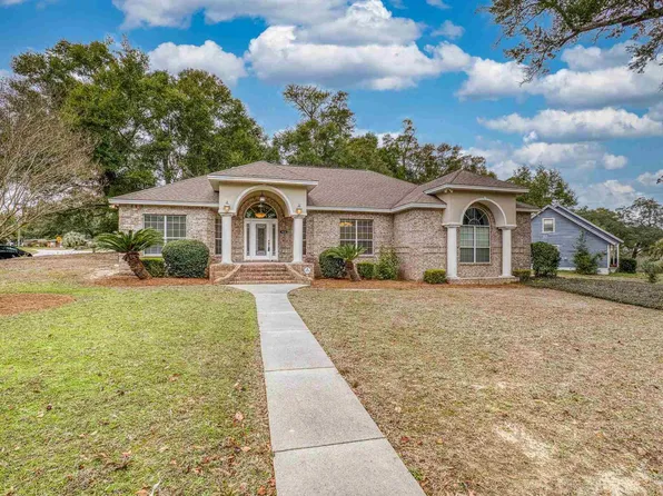 8601 Winding Ln, Pensacola, FL 32514
