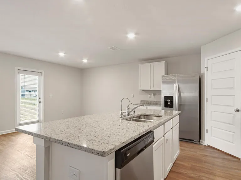 284 Ryder Ln — Photo 21
