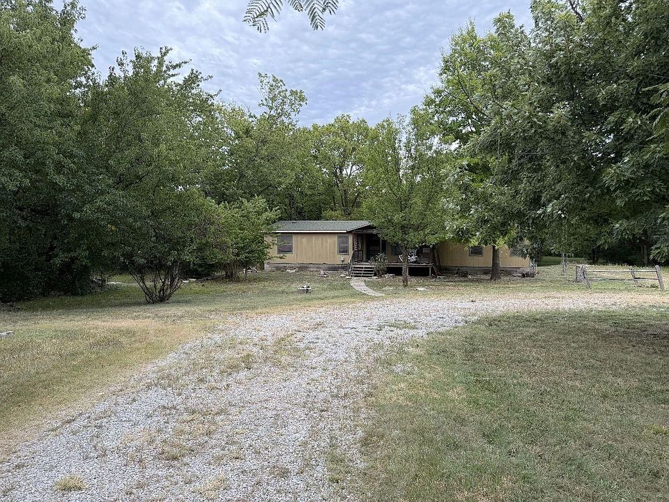 1st image of 10448 SW Tawakoni Rd