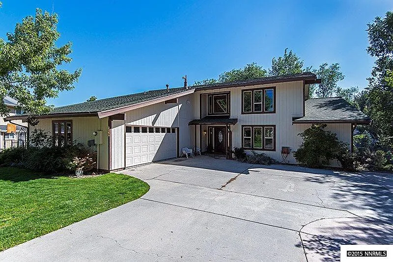 2260 Budrow Dr photo 1