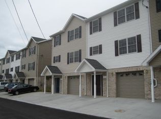 854 Quadrilla St, Morgantown, WV 26505