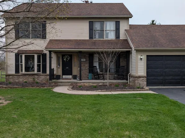 1237 Grassy Ct, Rossford, OH 43460