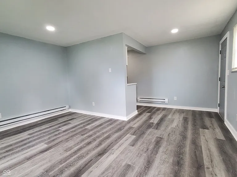 5909 W Morris St — Photo 4