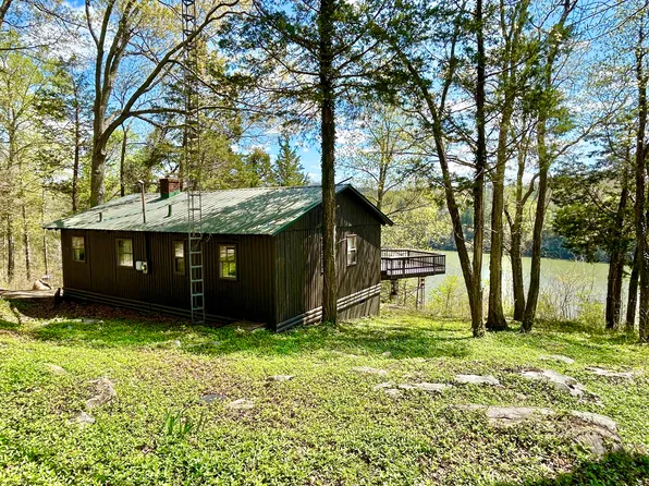 114 Lewis Bray Ct, Burnside, KY 42519