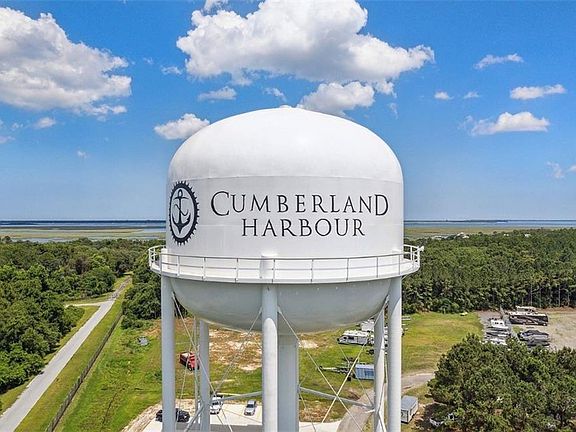 2nd image of 202 Placid Rd