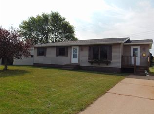 708 Everett St, Negaunee, MI 49866