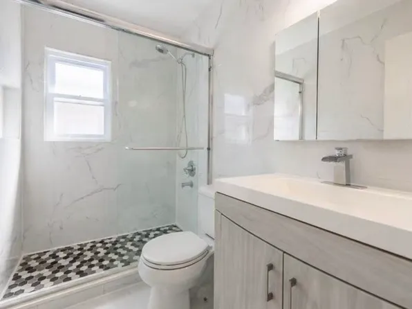 16923 26th Ave #2, Flushing, NY 11358