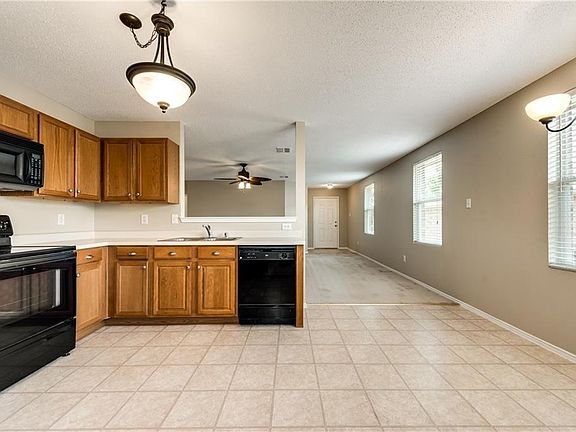 5th image of 5425 Still Canyon Dr