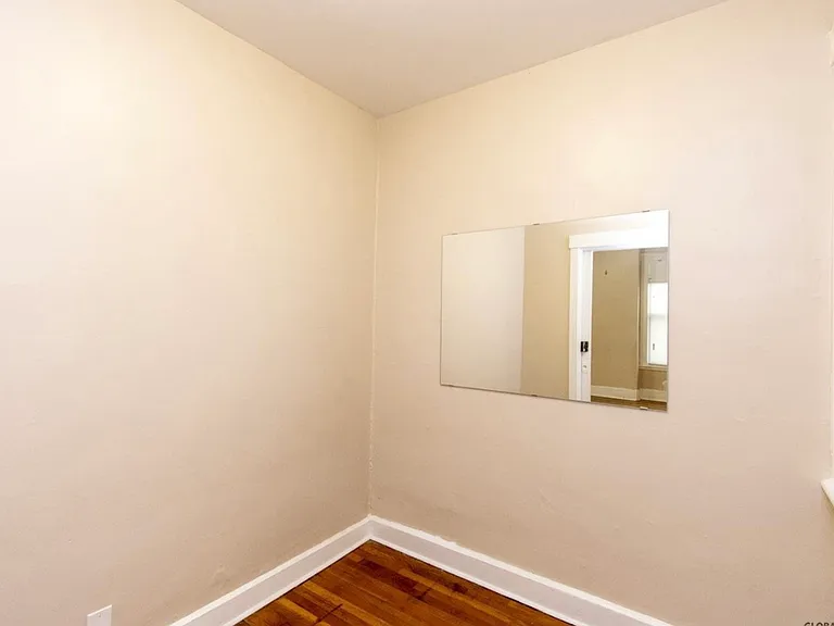 341 Madison Ave #2 — Photo 6
