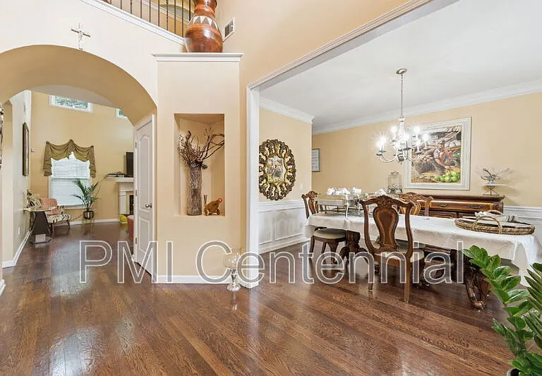 1816 Jameson Cir NE — Photo 4