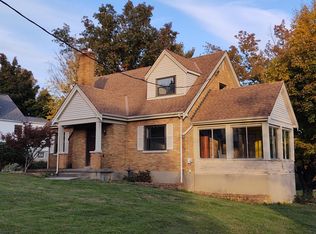 4834 Race Rd, Cincinnati, OH 45211