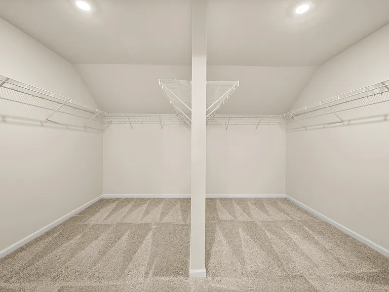 406 Mary Ann Cir — Photo 21