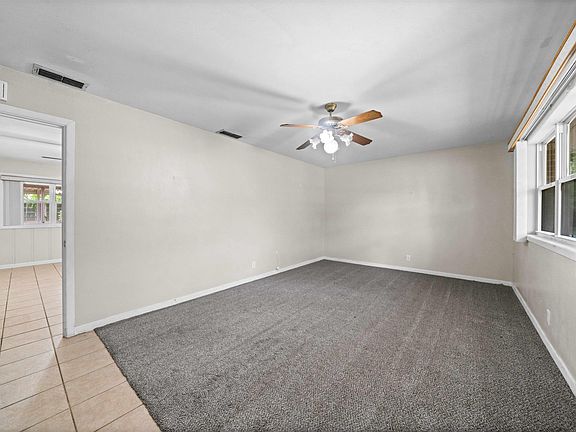 5th image of 3024 Berryhill Dr