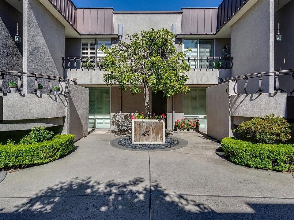 740 S. Orange Grove #2 (LE)