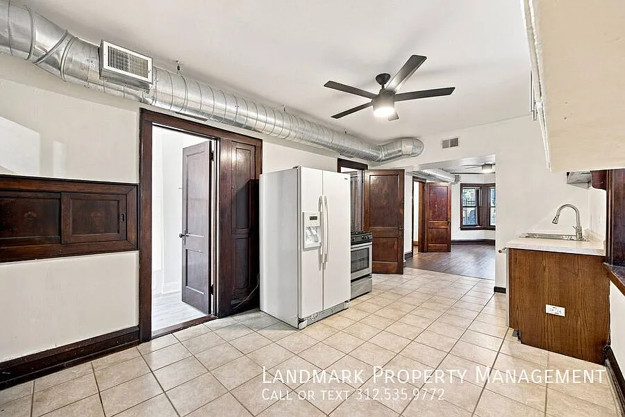 2962 N Allen Ave Unit B — Photo 4