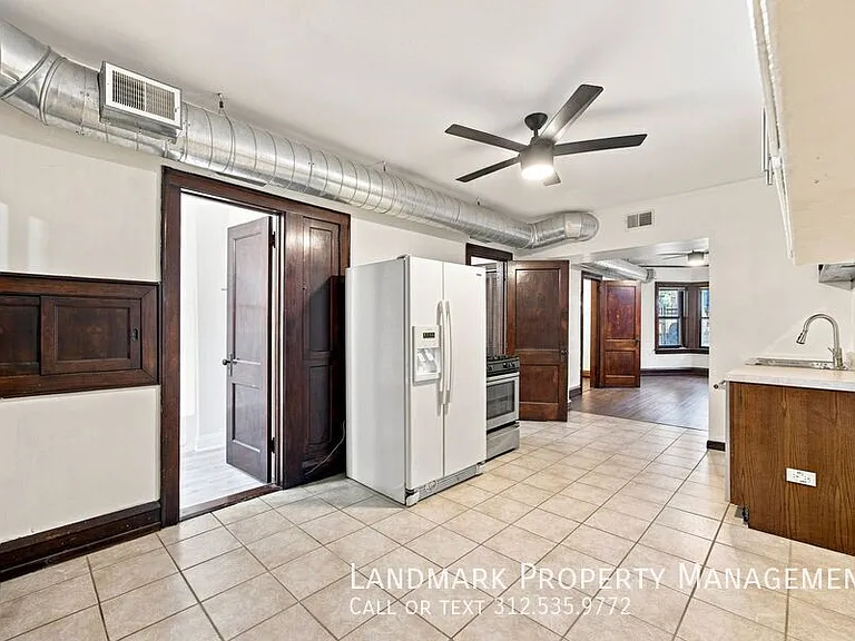 2962 N Allen Ave #B — Photo 4