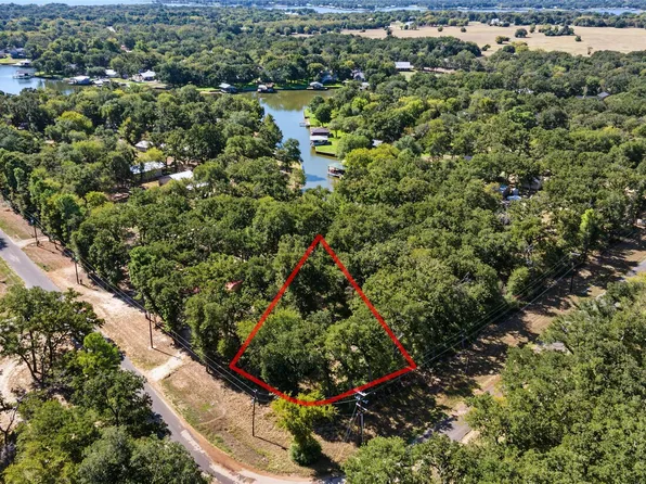 21 Lcr 743, Thornton, TX 76687
