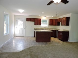 69 Fox Hill Rd, Belmont, NH 03220