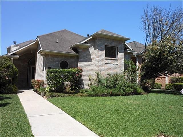 1st image of 6814 Queensclub Dr