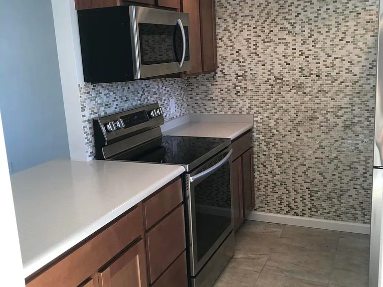 4701 N 68th St #228 — Photo 2
