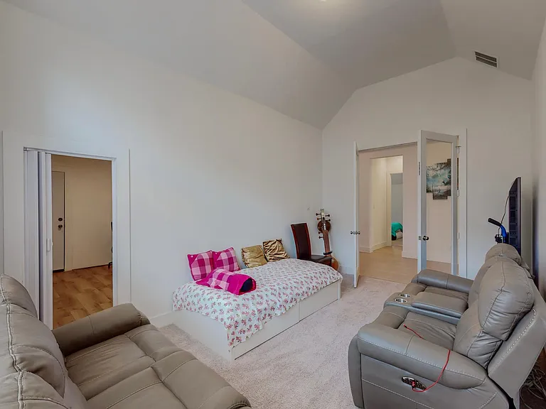 1303 Buttermere St — Photo 75