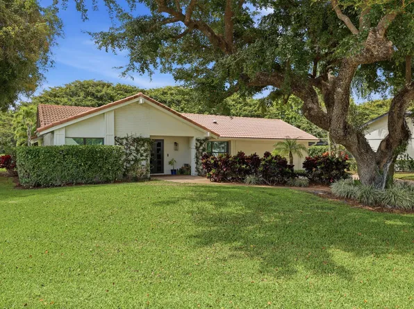 6175 Celadon Circle, West Palm Beach, FL 33418