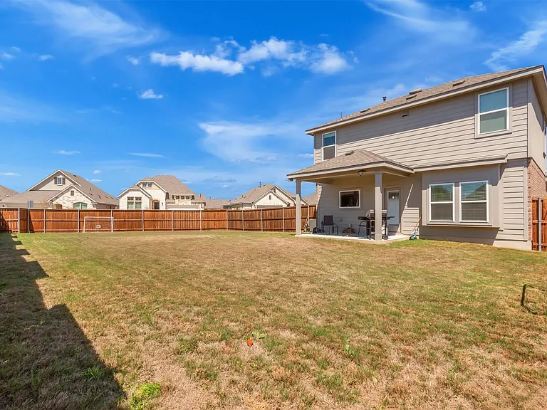 108 Blackwell Ln — Photo 26