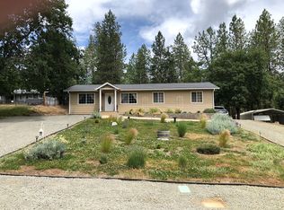 330 Crestview Loop, Grants Pass, OR 97527